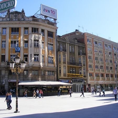 Valor Central Apartments Skopje Esterno foto