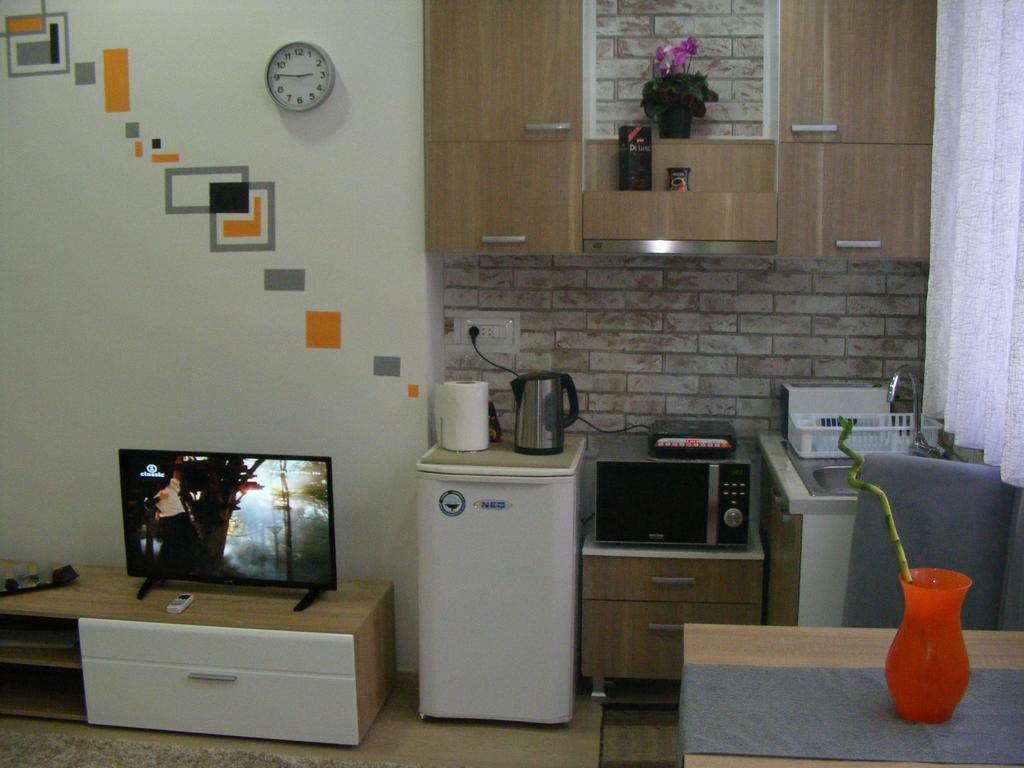 Valor Central Apartments Skopje Esterno foto