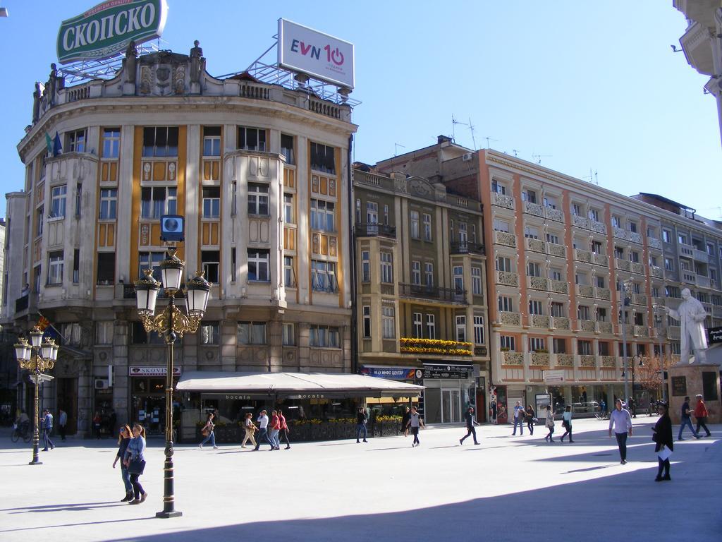 Valor Central Apartments Skopje Esterno foto